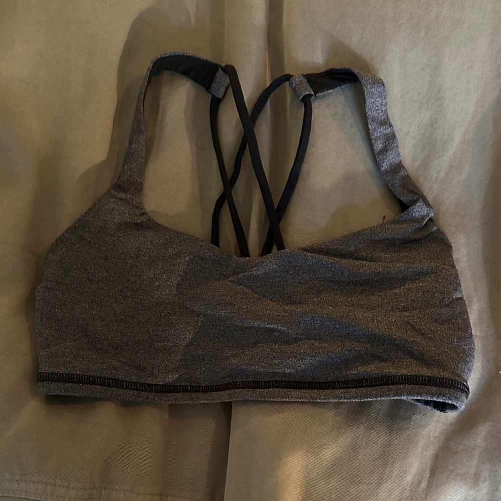 LuluLemon Free to Be Sports Bra
